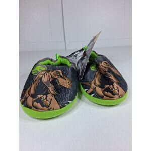 Jurassic World Slippers for Kids Dinosaurs Indoor Size 5/6 House Shoes NWT
